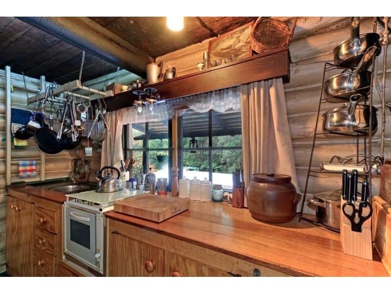 10 Happy Go Lucky Road, Walhalla VIC 3825