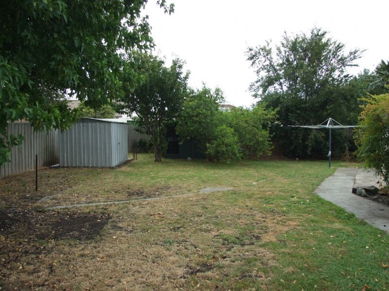 16 Evelyn Street, Moe VIC 3825