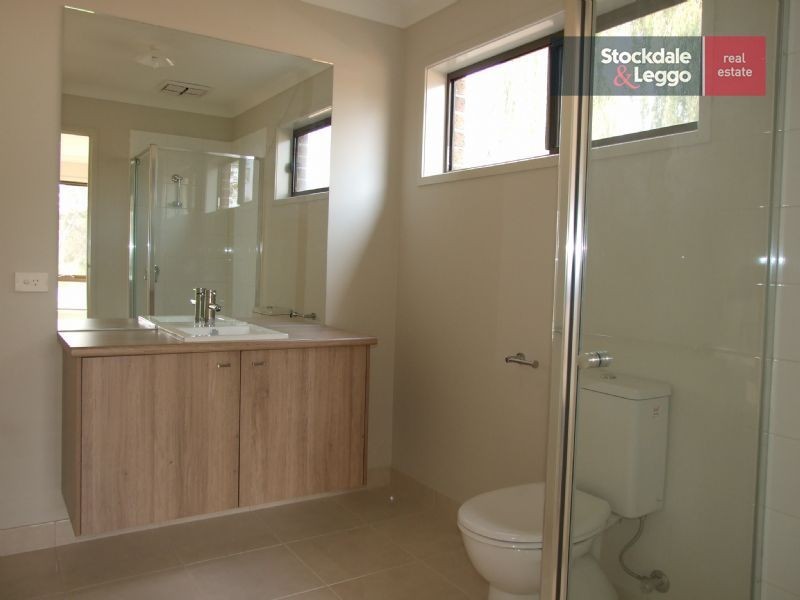 39 Watsons Road, Moe VIC 3825