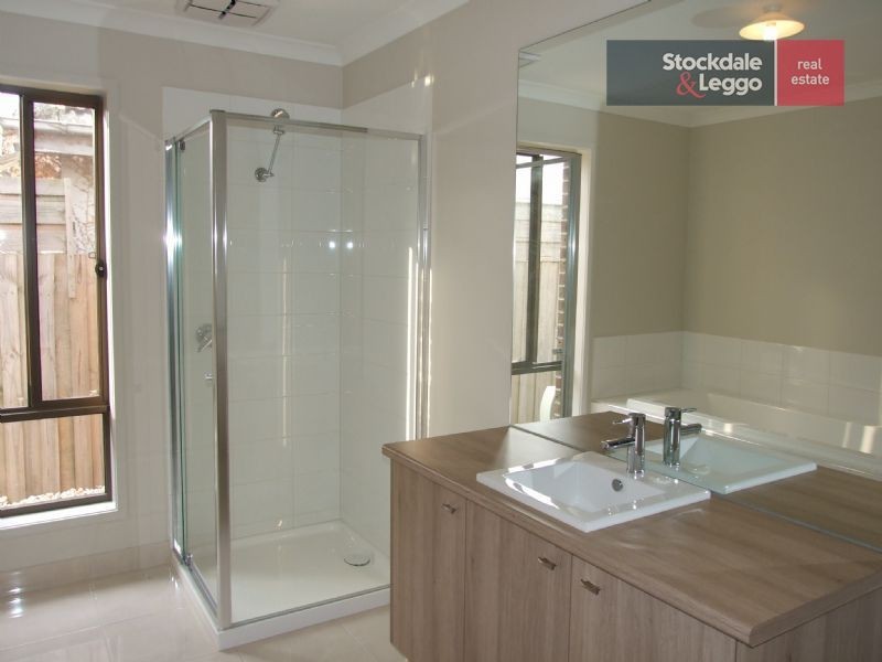 39 Watsons Road, Moe VIC 3825