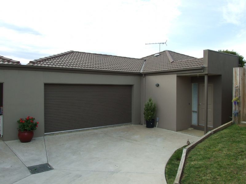 4/23-25 Central Ave, Newborough VIC 3825