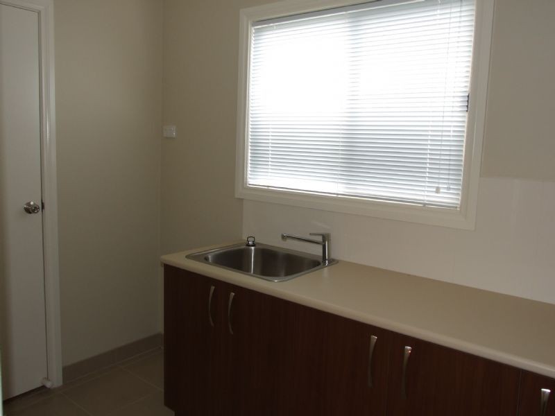 4/23-25 Central Ave, Newborough VIC 3825