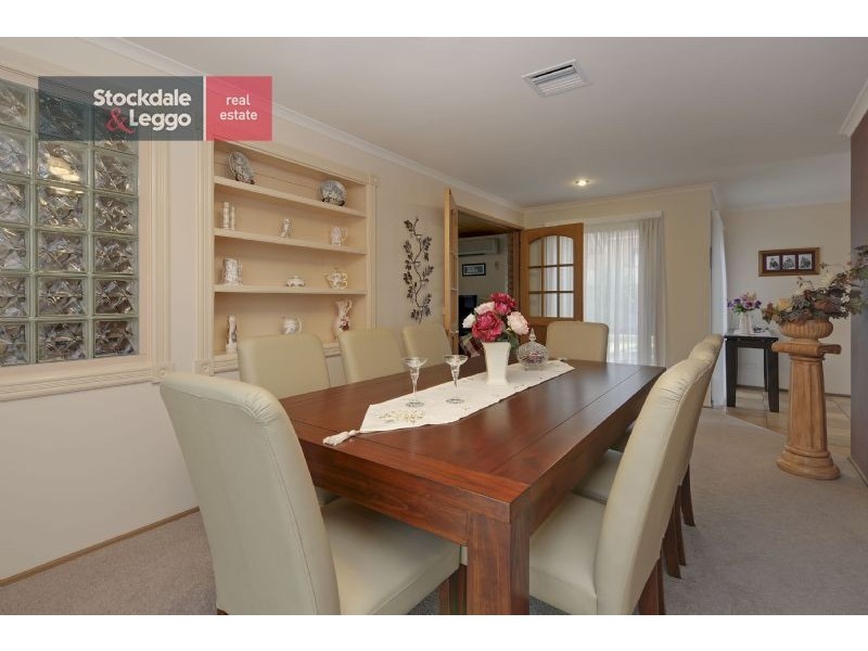 13 Ollerton Avenue, Newborough VIC 3825