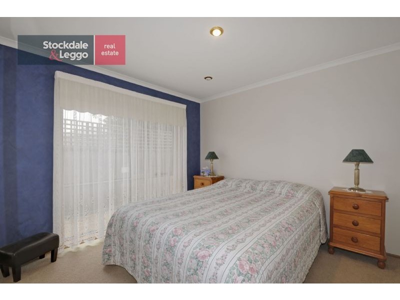 13 Ollerton Avenue, Newborough VIC 3825