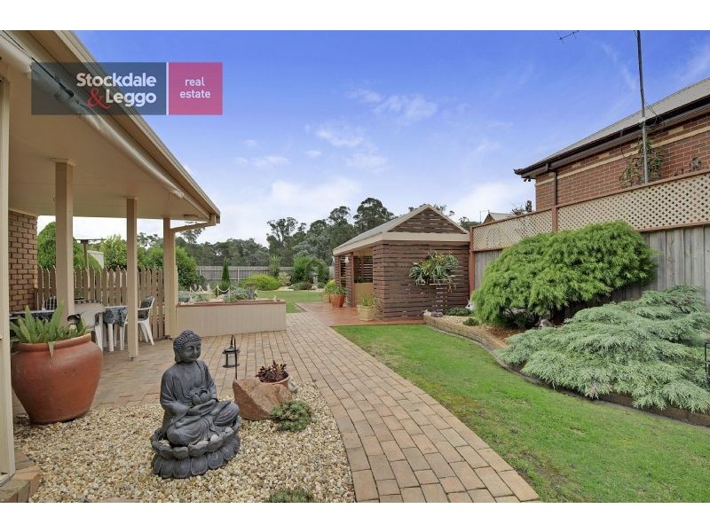 13 Ollerton Avenue, Newborough VIC 3825