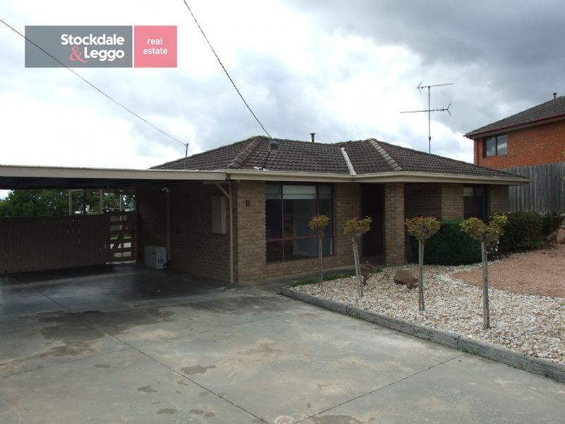 7 Leonis Court, Moe VIC 3825