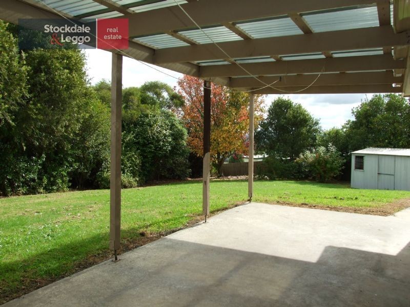 7 Leonis Court, Moe VIC 3825