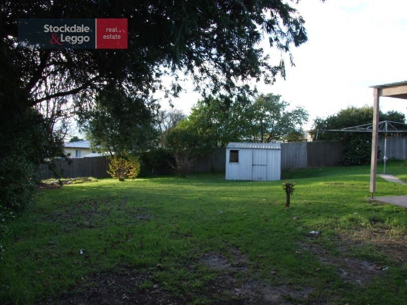 7 Leonis Court, Moe VIC 3825