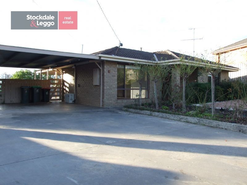 7 Leonis Court, Moe VIC 3825
