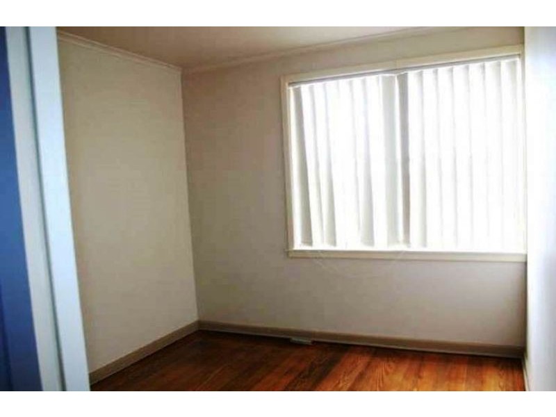 24 Christina Street, Morwell VIC 3840