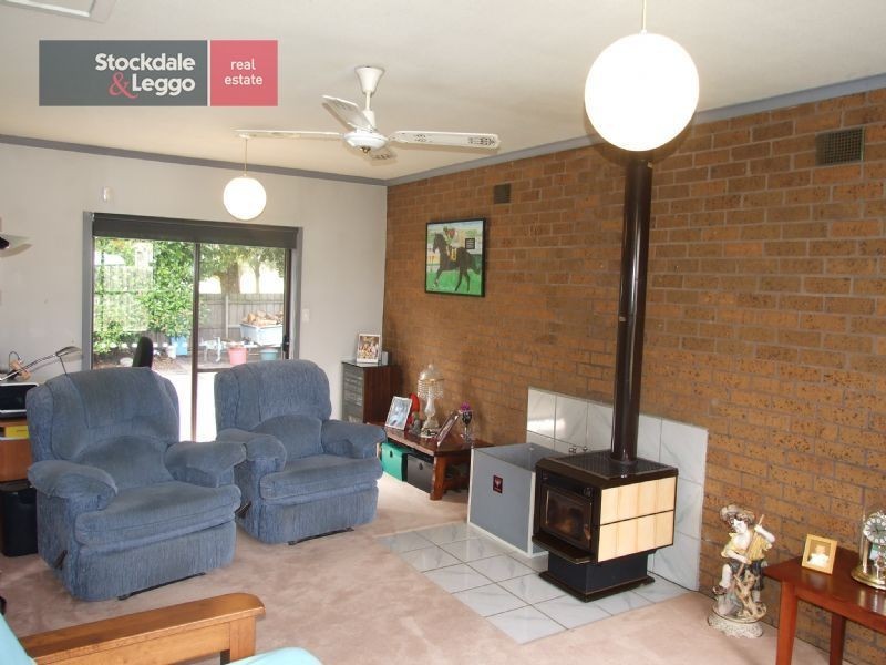 16 Burrage Street, Moe VIC 3825