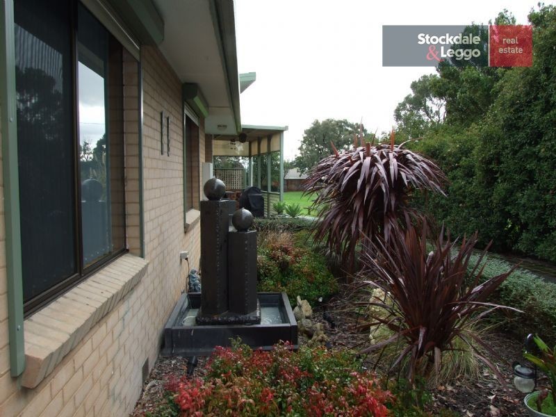 16 Burrage Street, Moe VIC 3825