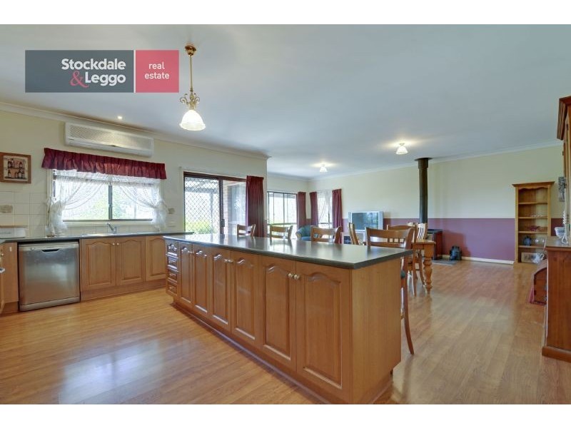 50 Yasmin Drive, Hernes Oak VIC 3825