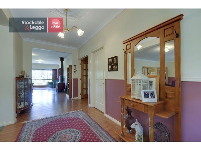 50 Yasmin Drive, Hernes Oak VIC 3825