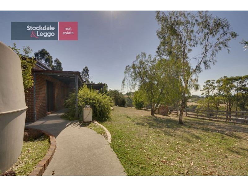 50 Yasmin Drive, Hernes Oak VIC 3825