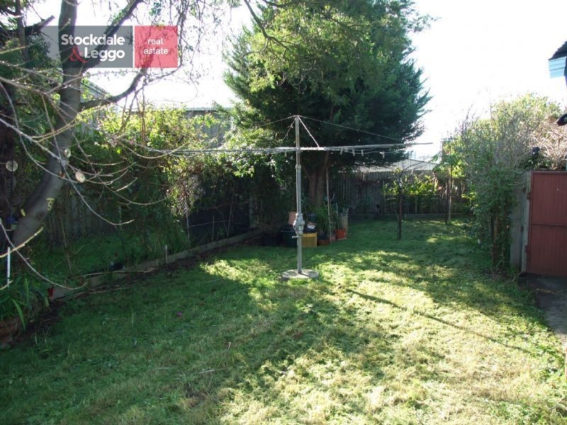 6/30 Saxtons Drive, Moe VIC 3825