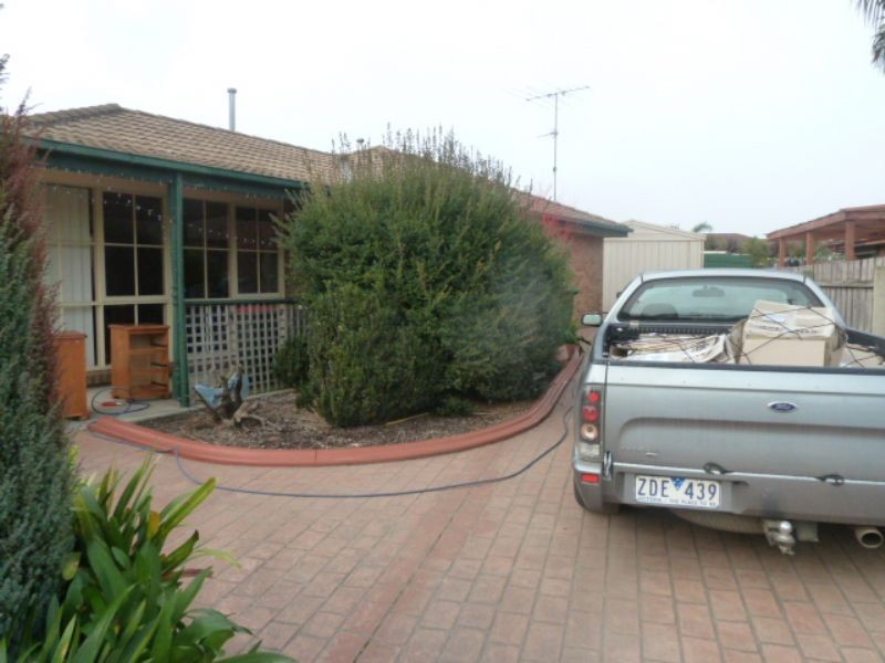 6 Strzelecki Street, Newborough VIC 3825