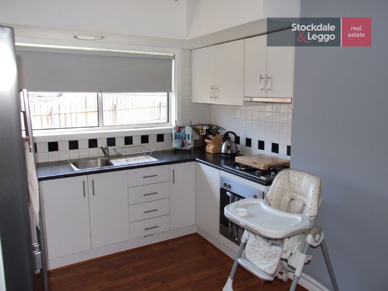 6 Tresswell Avenue, Newborough VIC 3825