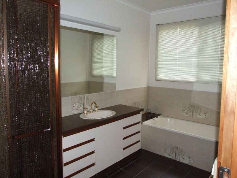 37 Haunted Hills Road, Newborough VIC 3825