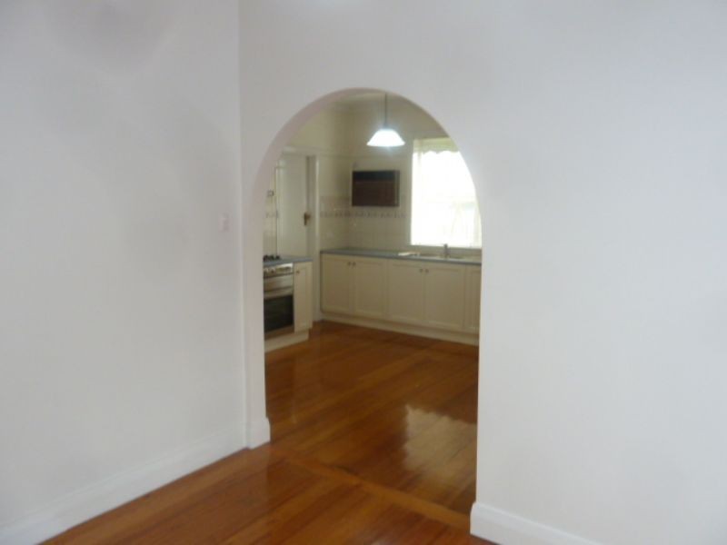 42 Newark Avenue, Newborough VIC 3825