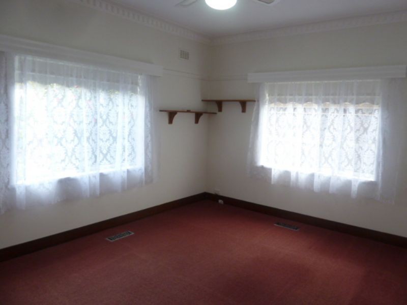 42 Newark Avenue, Newborough VIC 3825