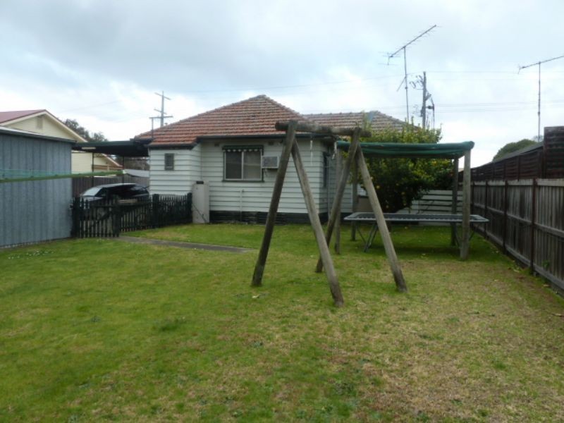 42 Newark Avenue, Newborough VIC 3825