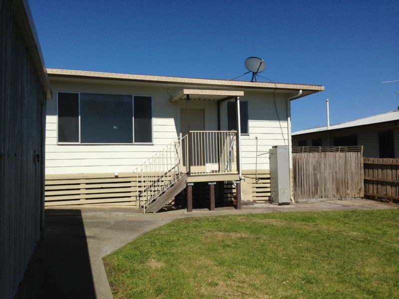 19 Lincoln Street, Moe VIC 3825