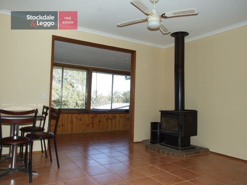 25 Tooronga Road, Willow Grove VIC 3825