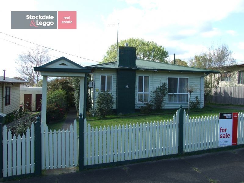 15 Lincoln Street, Moe VIC 3825