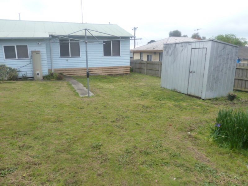33 Prince Street, Moe VIC 3825