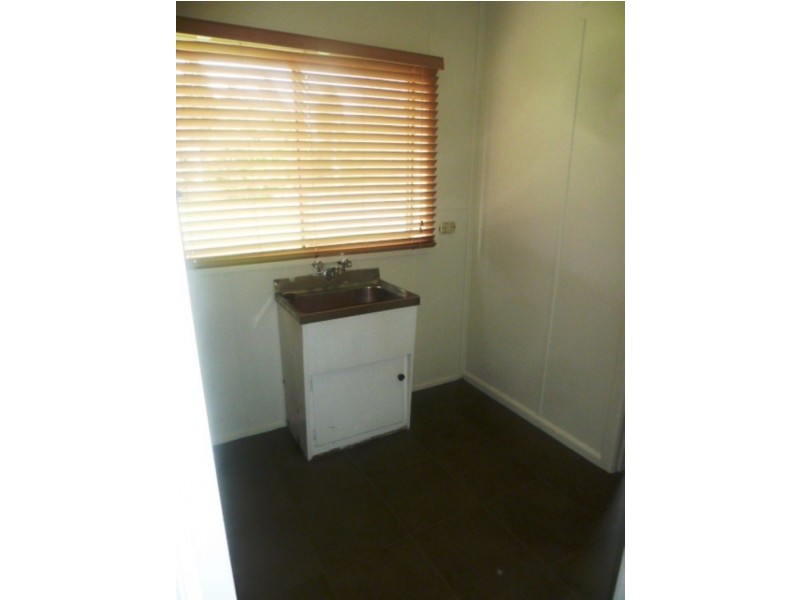 77 Fowler Street, Moe VIC 3825
