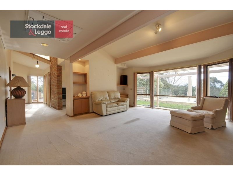 12 Samantha Avenue, Moe South VIC 3825