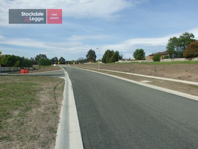 12-44 Amaroo Way, Newborough VIC 3825