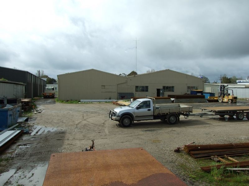 88 Moore St, Moe VIC 3825