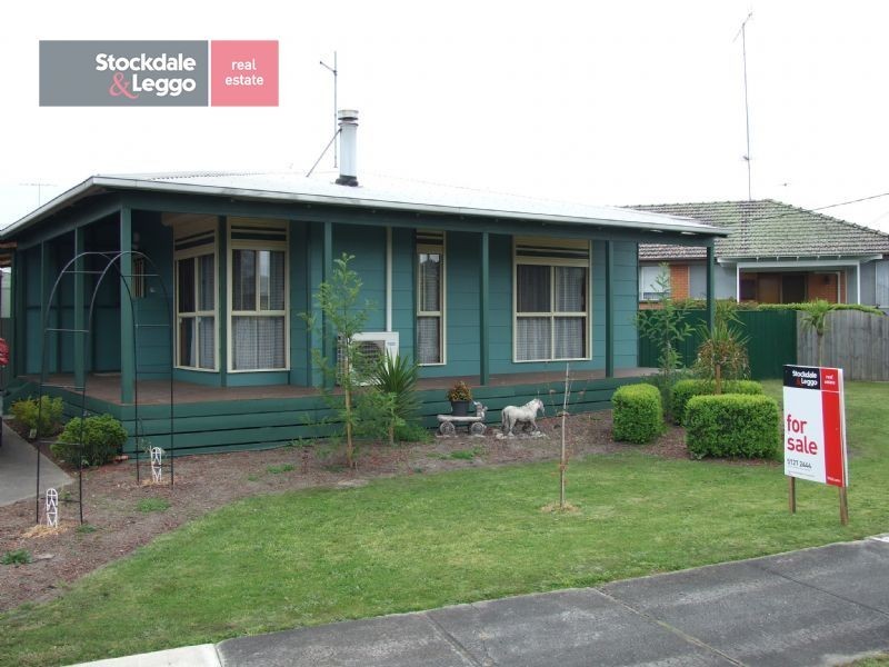 11 Anderson Avenue, Yallourn North VIC 3825