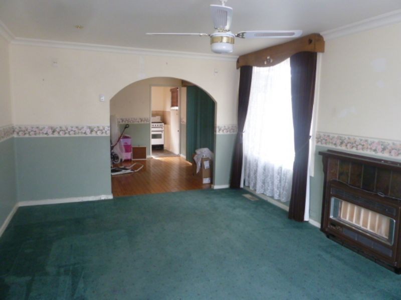 89 Western Avenue, Newborough VIC 3825