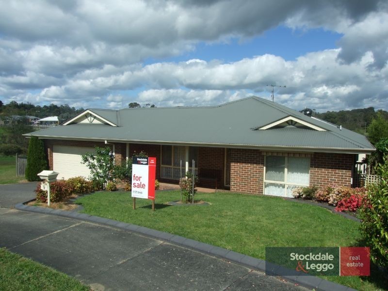 9 Rita Court, Newborough VIC 3825
