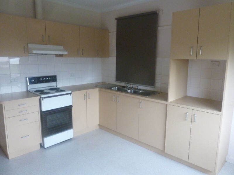 33 Prince Street, Moe VIC 3825