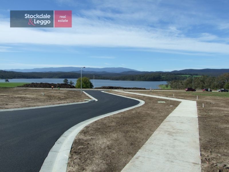 Lots 32, 33 & 34 Glenbrook Place, Willow Grove VIC 3825