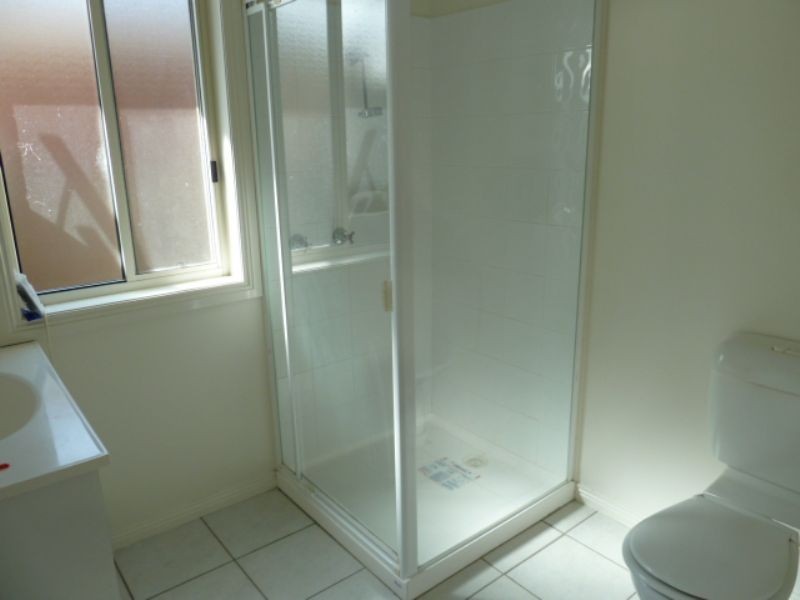 60 Dinwoodie Drive, Newborough VIC 3825