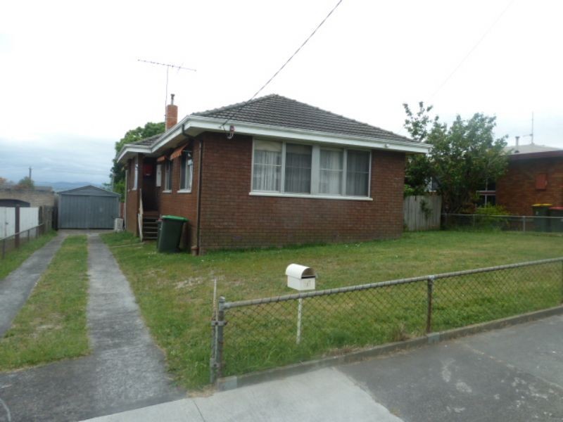 10 Charles Street, Moe VIC 3825