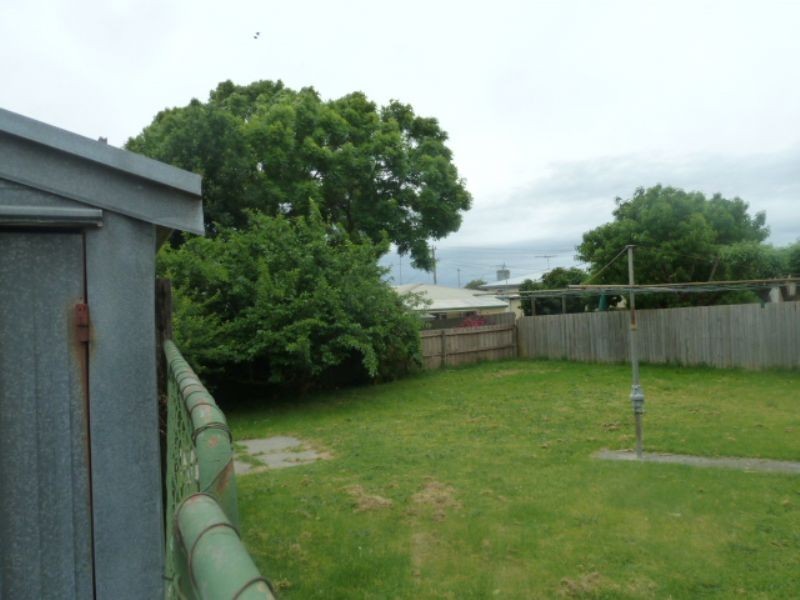10 Charles Street, Moe VIC 3825
