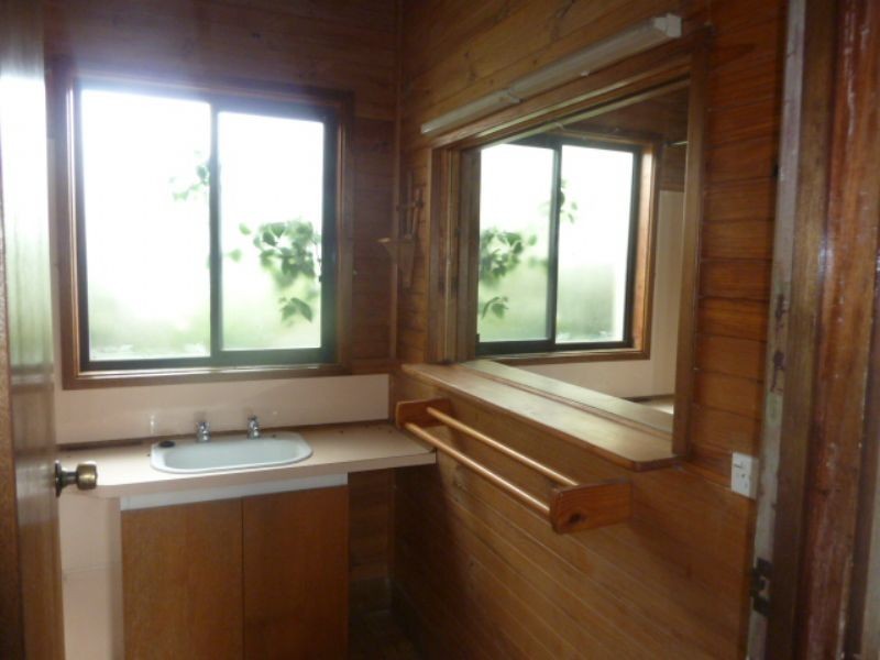 27 Cross Street, Newborough VIC 3825