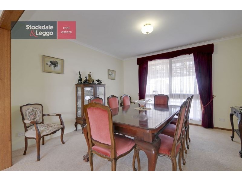 70 McDonalds Track, Hernes Oak VIC 3825