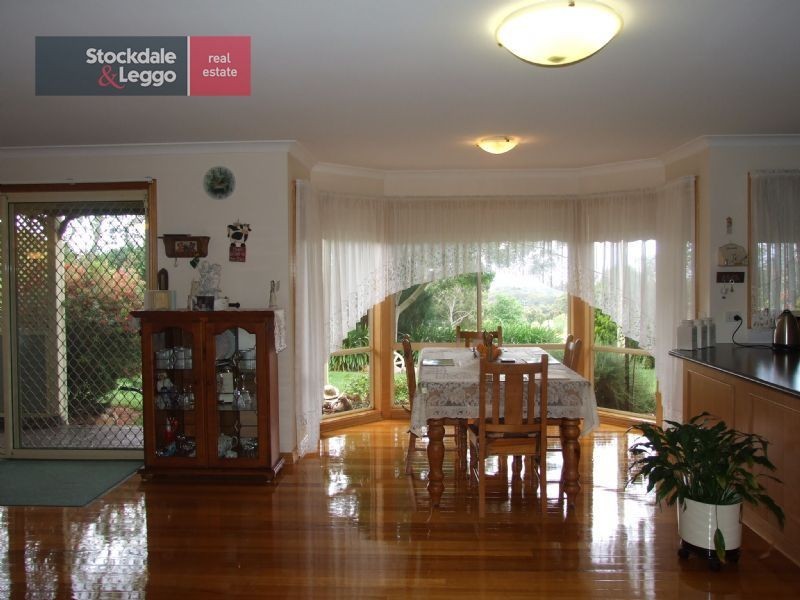 91 McGraths Track, Hernes Oak VIC 3825