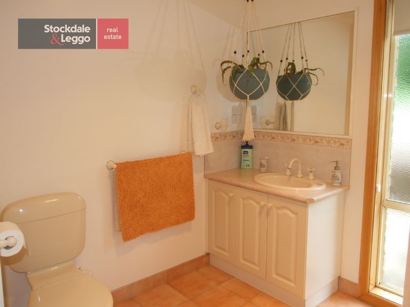91 McGraths Track, Hernes Oak VIC 3825