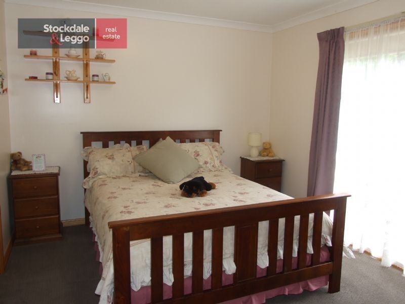 91 McGraths Track, Hernes Oak VIC 3825
