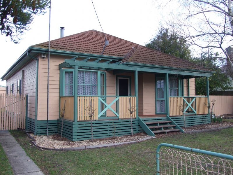 91 Lloyd Street, Moe VIC 3825