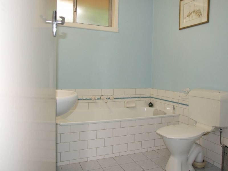 21  Smallburn Avenue, Newborough VIC 3825