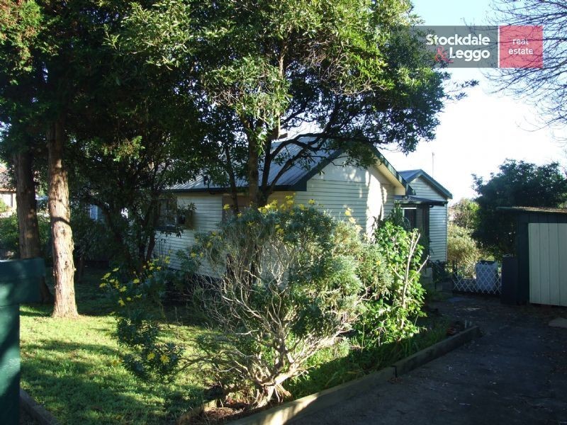 13 Powell Street, Newborough VIC 3825
